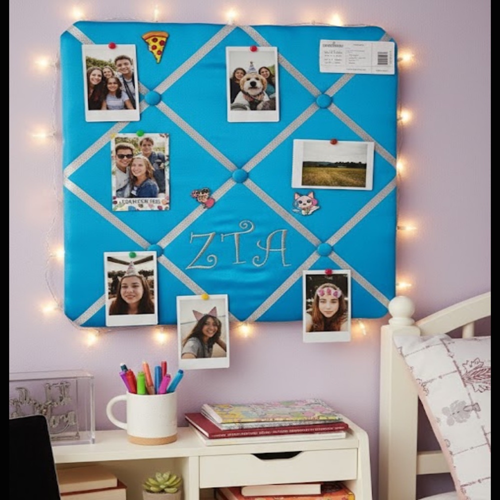 Picture Collage Cushioned Board 14” x 14” Turquoise
